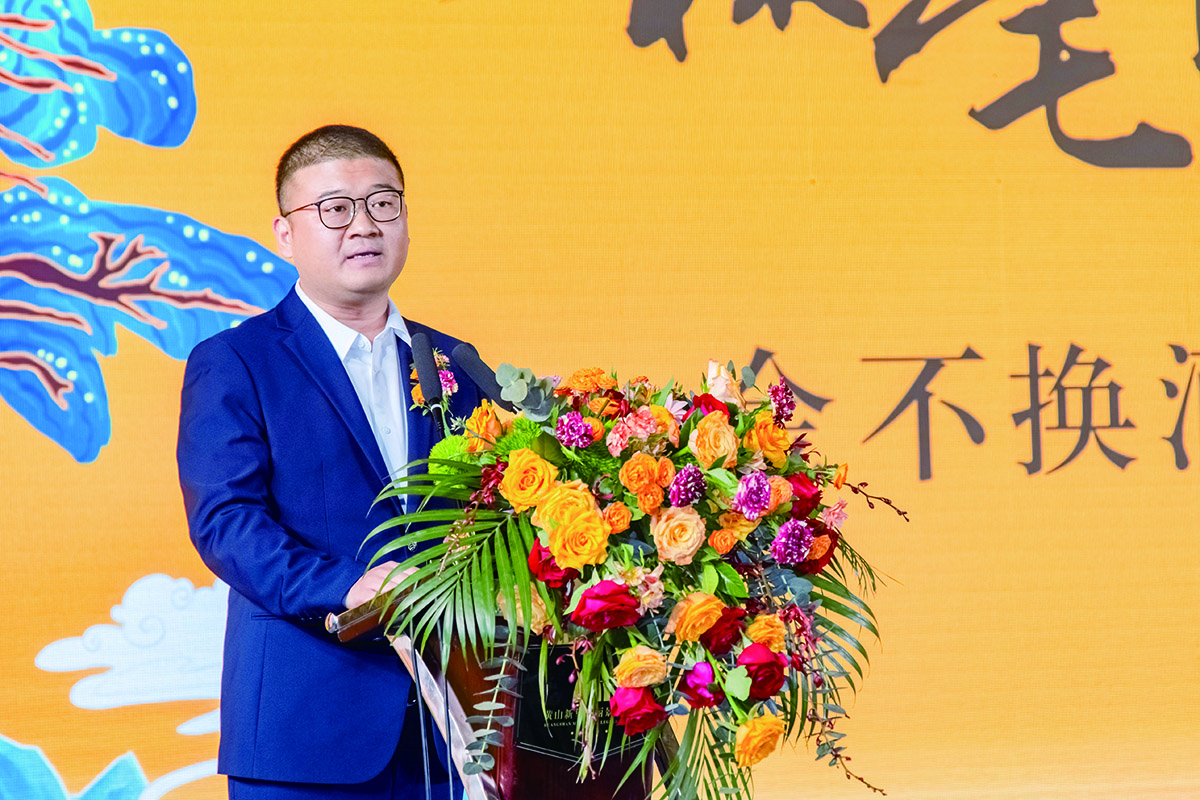 1683594054594879.jpg 0S4A0744.jpg